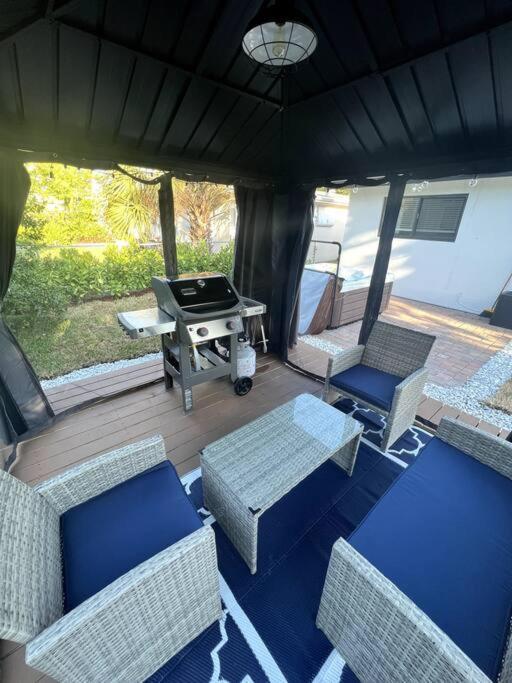Villa Modern Tropical Oasis With Arcade, Hottub & Minigolf Hollywood Exterior foto